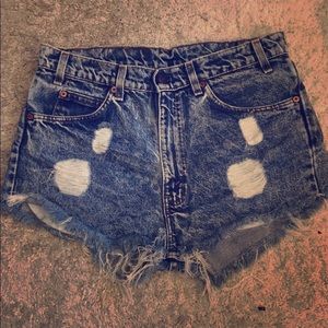 Vintage acid washed high waisted Levi shorts